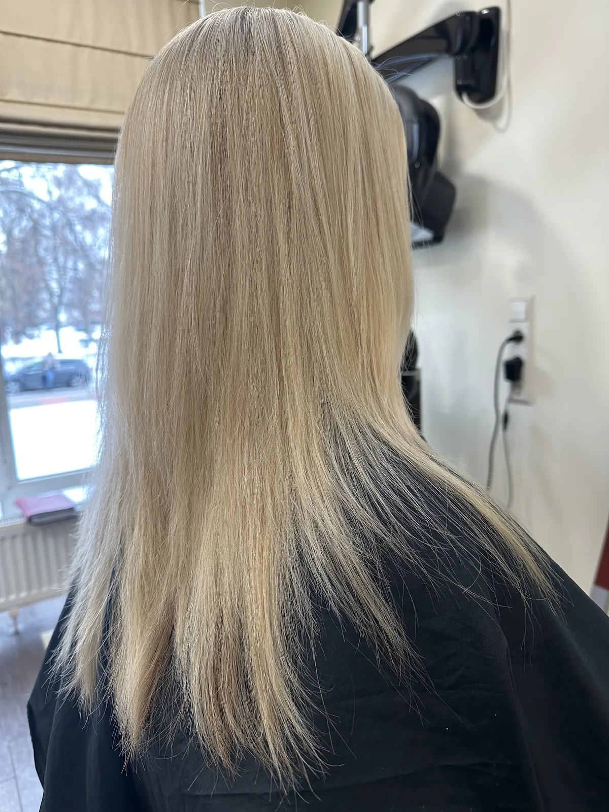 Kirpykla grožio salone Elegansuus, Vilkaviškyje